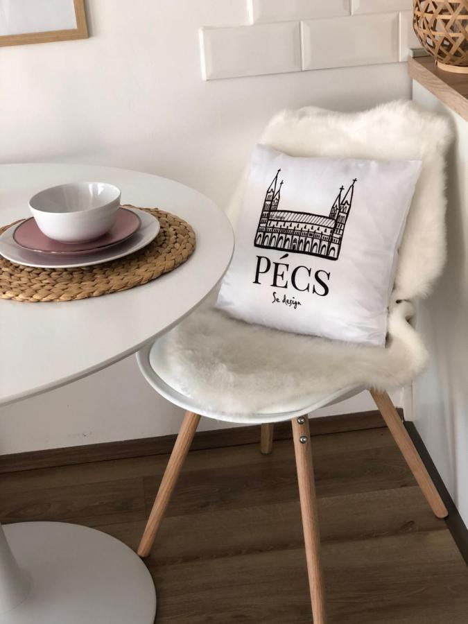 SC design Home Apartman Pécs Extérieur photo