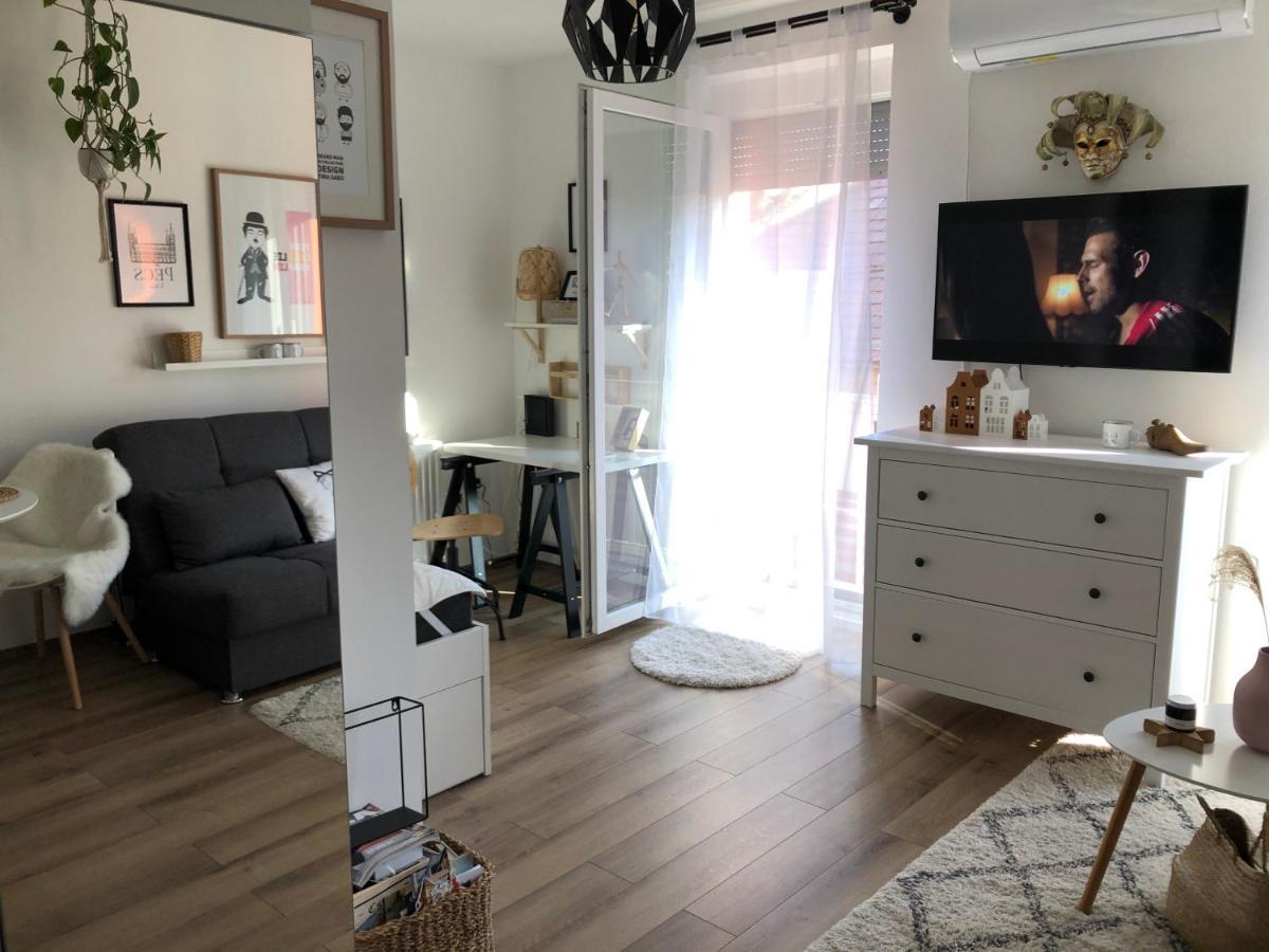 SC design Home Apartman Pécs Extérieur photo